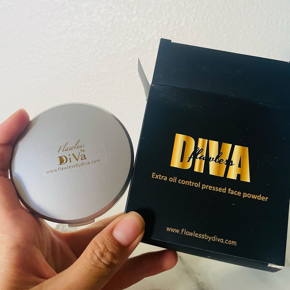 Oil control press face powder light